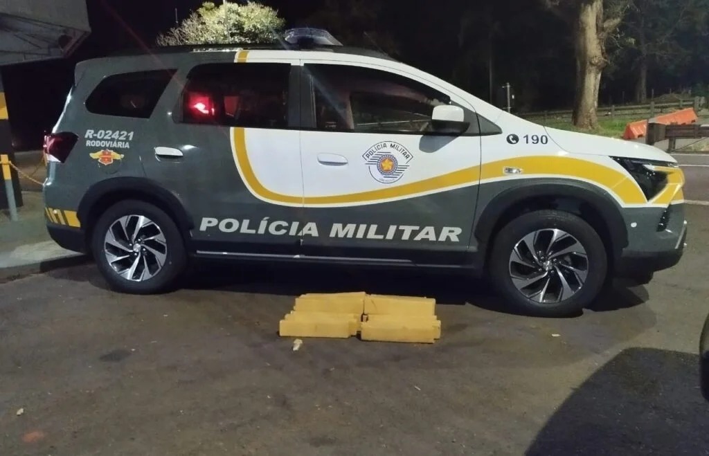PM Rodoviária intercepta carro com 35 kg de maconha em Birigui