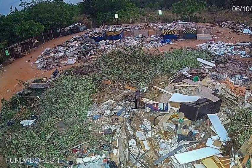 Motorista é multado após câmeras flagrarem descarte irregular