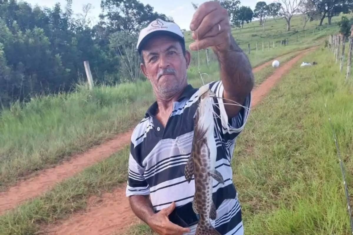 Motociclista morre em colisão com caminhão no Portal da Pérola, em Birigui