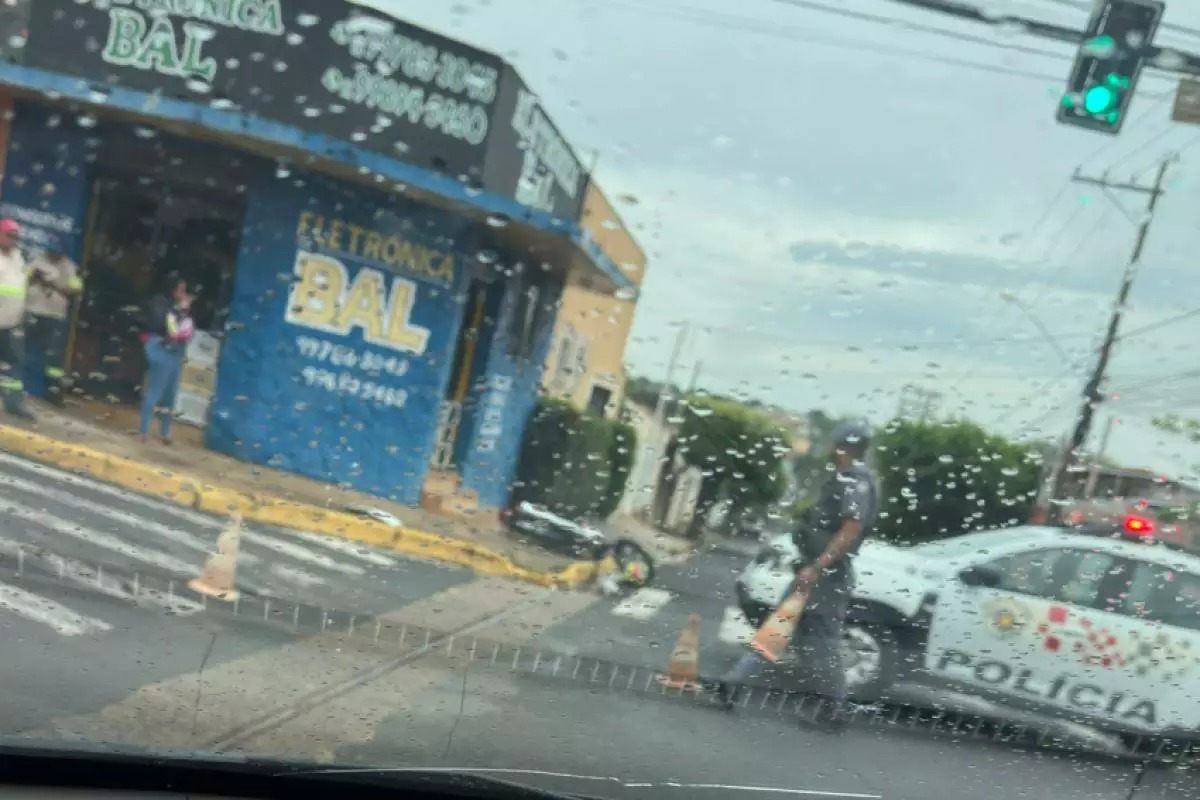 Motociclista tem ferimento grave na cabeça após colisão em Birigui