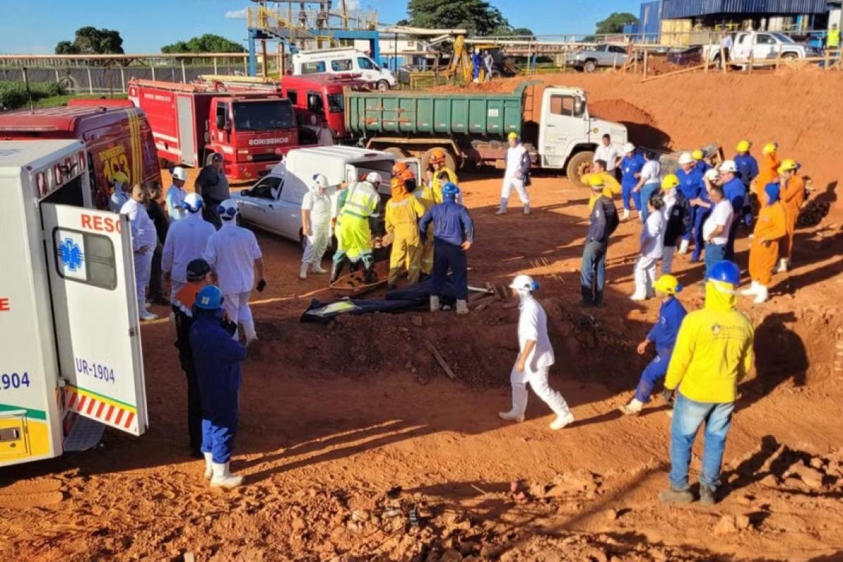 Quatro morrem soterrados em obra de frigorífico em Promissão