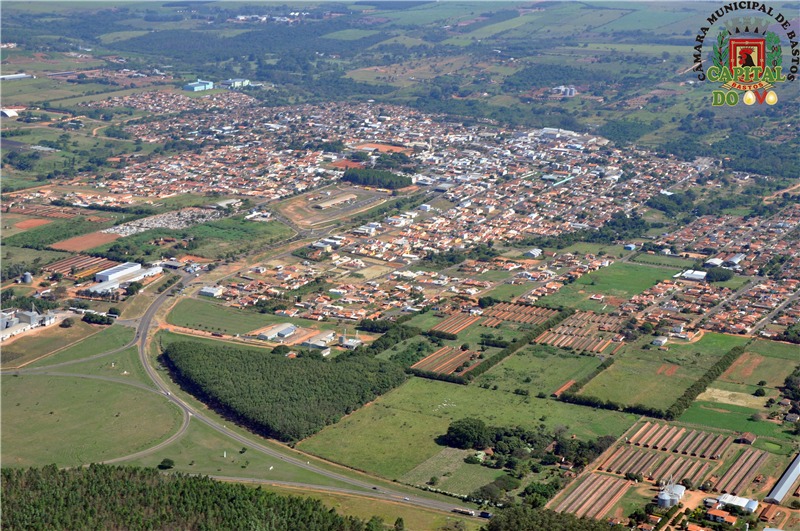 Prefeitura de Bastos abre concurso com salários de até R$ 15,7 mil