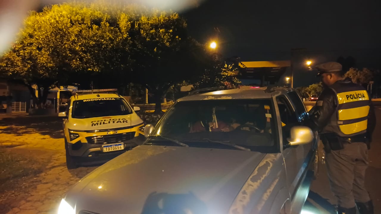 Operação em Birigui flagra irregularidades e apreende veículos