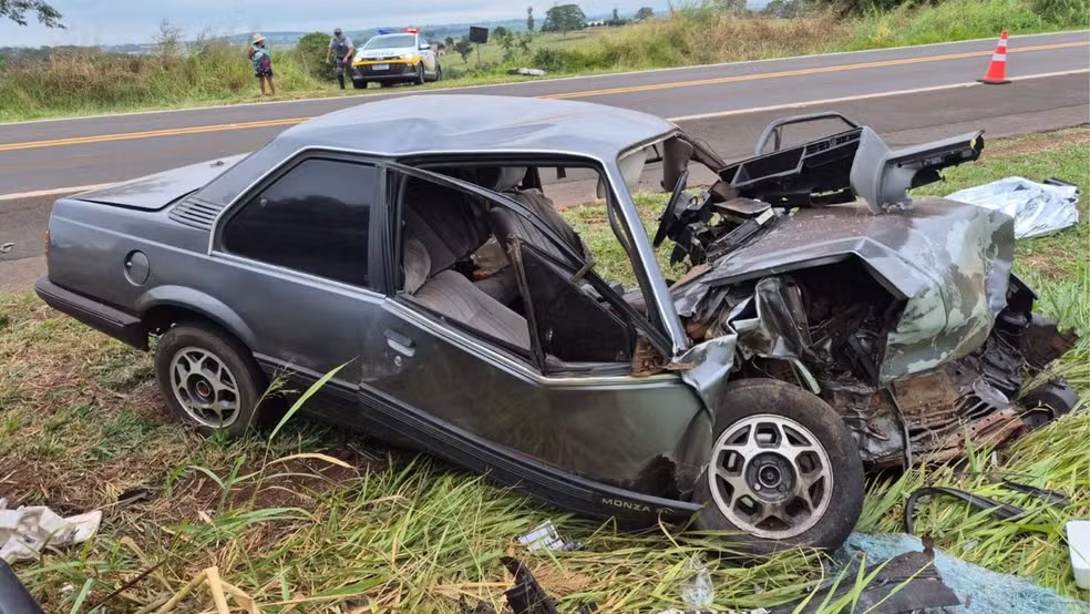 Ultrapassagem termina em tragédia e mata homem na SP-543